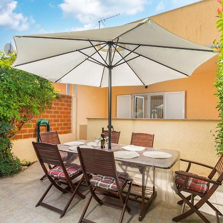 Apartment Buneta With Relaxing Outdoor Area Ližnjan Exterior foto